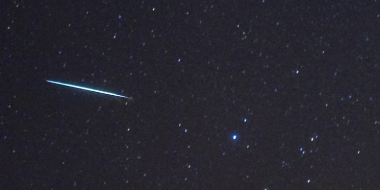 El rey de las lluvias de meteoritos alcanzará su punto máximo este jueves, ¿cómo verlo?