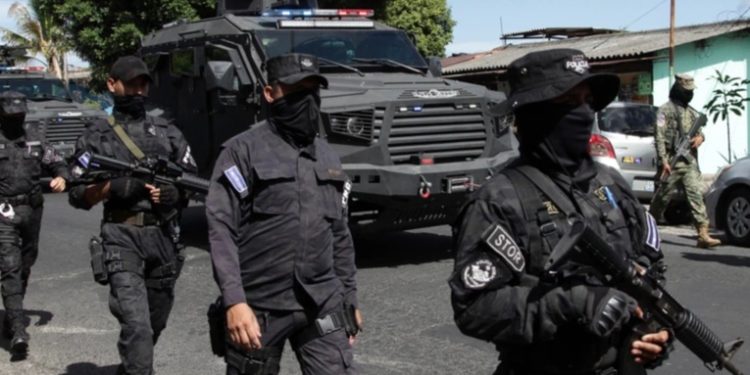 El Salvador aprueba novena prórroga del estado de excepción