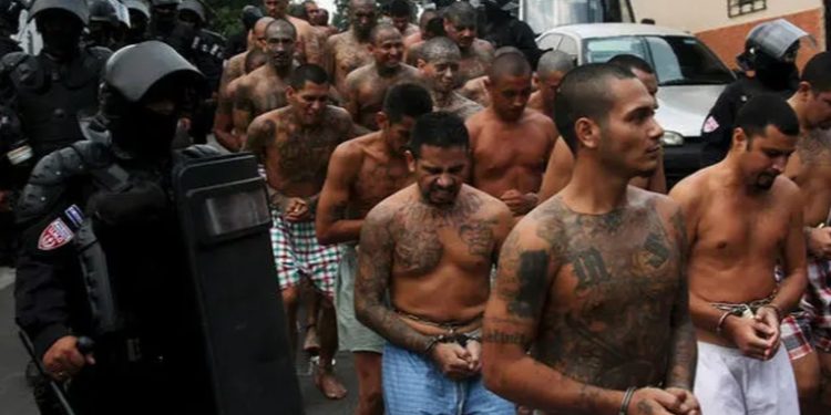 El Salvador extiende régimen de excepción y estado de emergencia 30 dí­as más