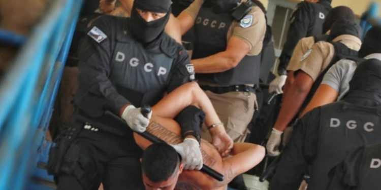 El Salvador informa de la captura de más de 2.000 pandilleros en cuatro dí­as