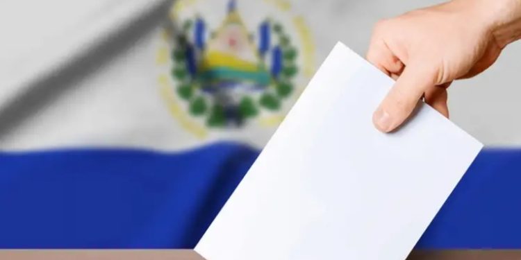 El Salvador mide en las urnas la popularidad de Nayib Bukele