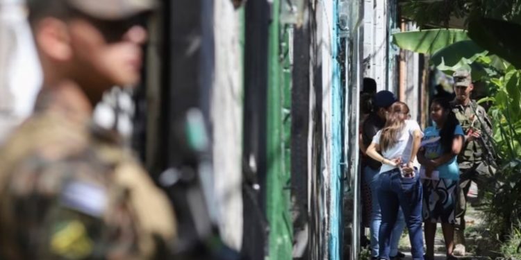 El Salvador: Muere cabecilla de una pandilla en combate durante cerco militar