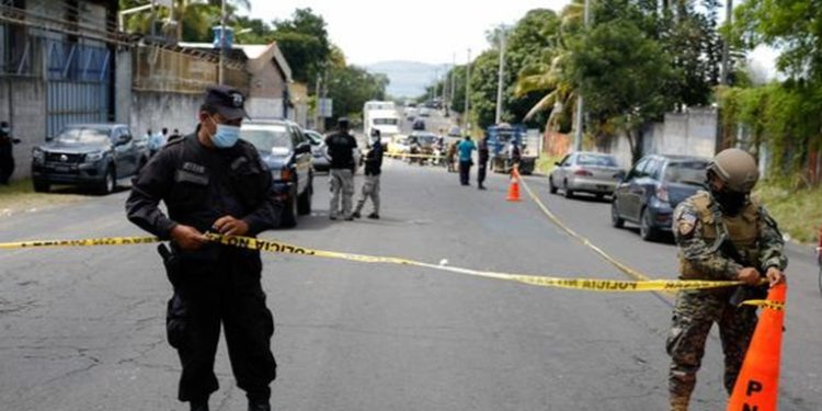El Salvador vive una nueva jornada de violencia homicida