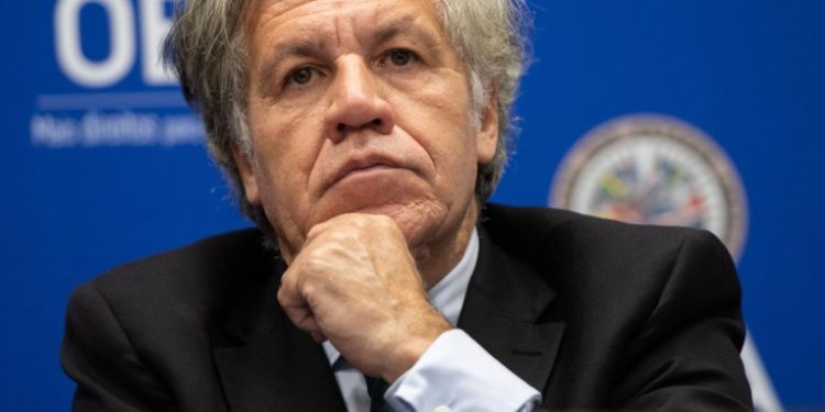 El secretario general de la OEA arribó al país