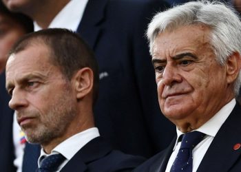 El TAD inhabilita dos años como presidente de la federación de fútbol a Pedro Rocha por su gestión en la Junta Gestora