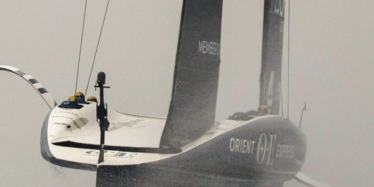 El temporal del Mediterráneo obliga a cancelar la jornada de la Copa del América