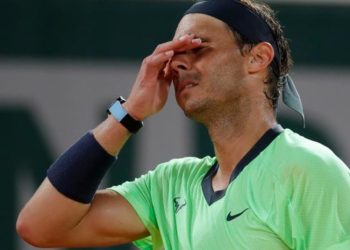 El tenista español Rafael Nadal da positivo por covid