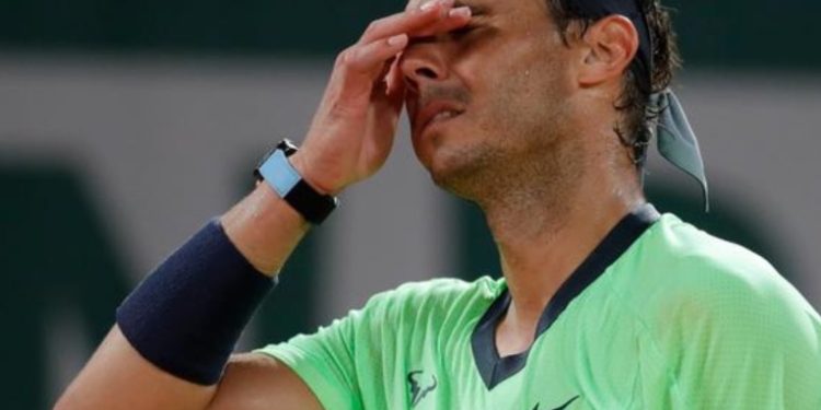 El tenista español Rafael Nadal da positivo por covid