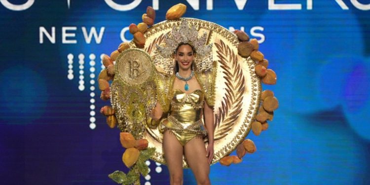 El traje típico de la concursante de El Salvador en el Miss Universo que causó polémica