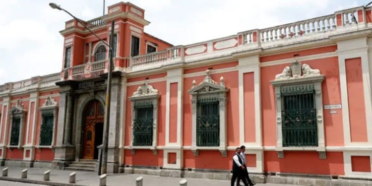 El Tribunal Supremo Electoral sigue reportando la inscripción de 13 binomios presidenciales