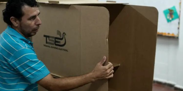 El TSE de El Salvador se prepara para regresar a las urnas