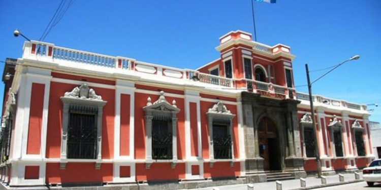 El TSE deberá resolver 900 impugnaciones en elección a alcalde de la capital