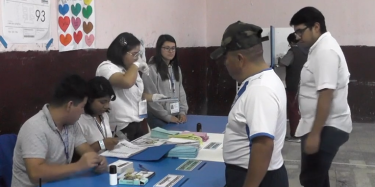 El TSE espera poder alcanzar la cifra necesaria de personas que se integren a las brigadas de voluntariado