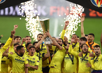 El Villarreal gana la Europa League en los penaltis y hace historia con su primer tí­tulo