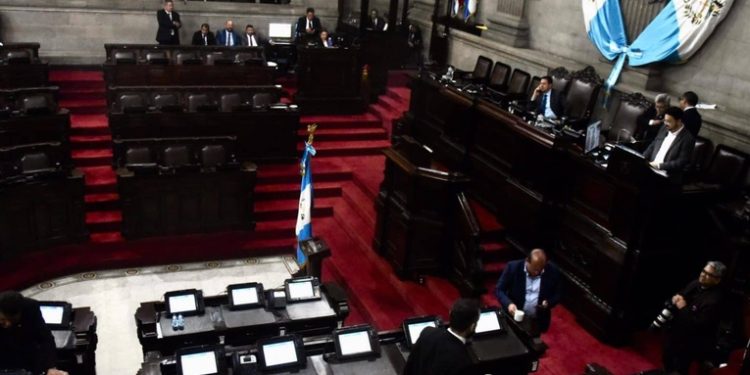 Elección de Cortes podría modificar agenda del Congreso este jueves