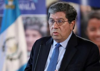 Elección de gobernadores departamentales progresa satisfactoriamente, asegura Víctor Hugo Godoy