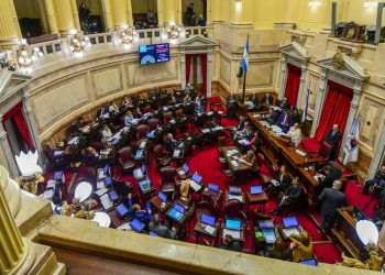 Elecciones en Argentina: un Congreso sin mayorías absolutas y la ultraderecha como tercera fuerza