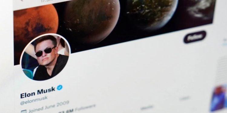 Elon Musk dice que revertirá el veto a Donald Trump en Twitter
