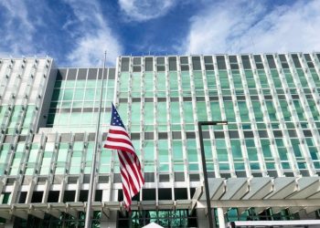 Embajada de los Estados Unidos alerta a guatemaltecos a no dejarse engañar por coyotes