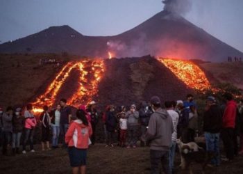 Emilio Barillas, vocero del Insivumeh, recomienda no visitar el volcán de Pacaya