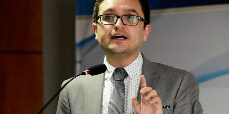 Emiten la cuarta orden de captura contra ex fiscal Juan Francisco Sandoval