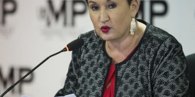Emiten nueva orden de captura contra exfiscal general Thelma Aldana