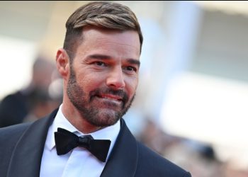 Emiten orden de protección contra el cantante Ricky Martin por una denuncia de violencia doméstica