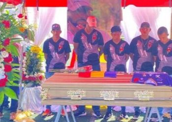 Emotivo homenaje póstumo a Julio Ariz 'El Loco' Leiva en el Estadio Municipal de San Pedro