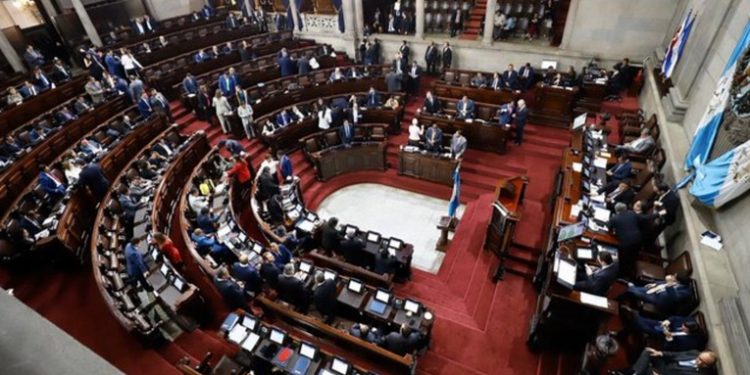 Empleados de los organismos Legislativo y Judicial gozarán de descanso laboral por fiestas navideñas