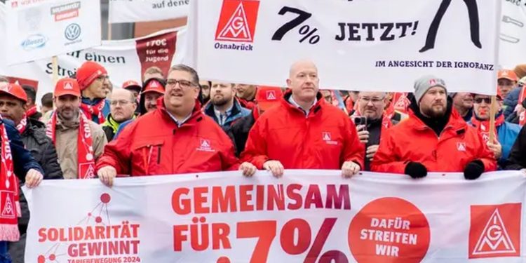 Empleados de Volkswagen inician paros en Alemania