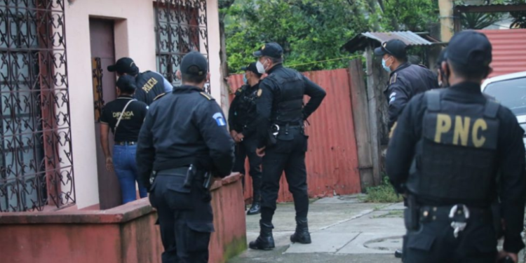 En 118 allanamientos realizados por las fuerzas de seguridad se contabilizan 35 capturados