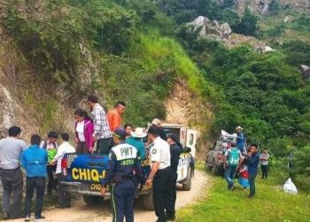 Entierran a 17 fallecidos en accidente de tránsito en Jocotán Chiquimula