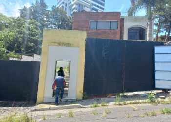 Entregan a SENABED propiedad que le pertenecí­a a Manuel Baldizon