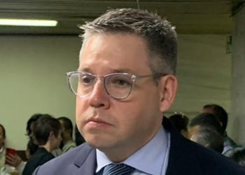 Eric Jacobstein promete trabajar con gobierno de Arévalo