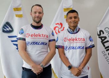 Erick Barrondo y Jean Pierre Brol, nuevos embajadores de Elektra e Italika
