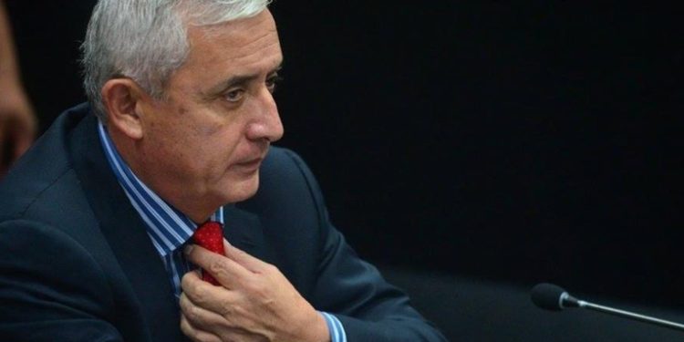 España autoriza extraditar a empresario guatemalteco señalado de entregar sobornos a Otto Pérez