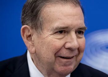 España concede asilo a Edmundo González Urrutia