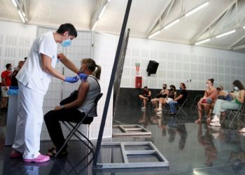 España entra de nuevo en riesgo extremo por el aumento de la incidencia de covid-19