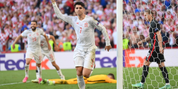 España regresa a cuartos de final de una Eurocopa tras golear a Croacia con prórroga incluida