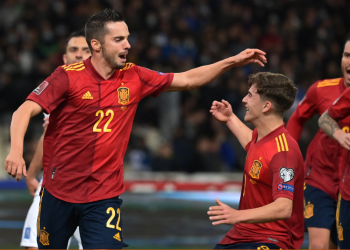 España ve más cerca el Mundial de Catar 2022 tras vencer a Grecia y el tropiezo de Suecia