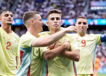España vence a Francia en París y vuelve a ganar la medalla de oro del fútbol 32 años después