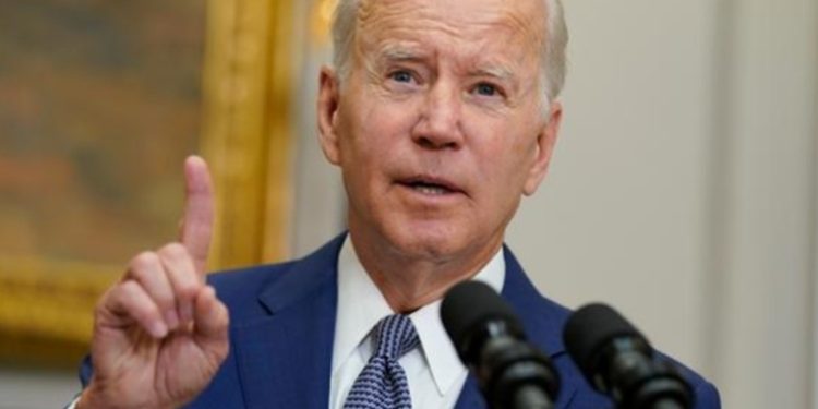 Estados Unidos: Biden da pasos para proteger el acceso al aborto