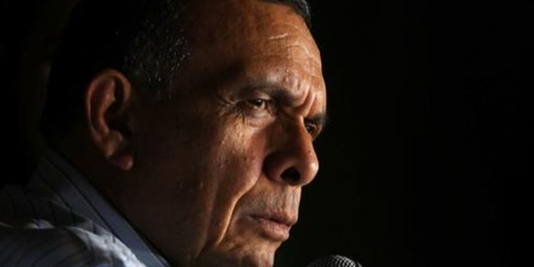 Estados Unidos prohí­be la entrada a expresidente hondureño Porfirio Lobo