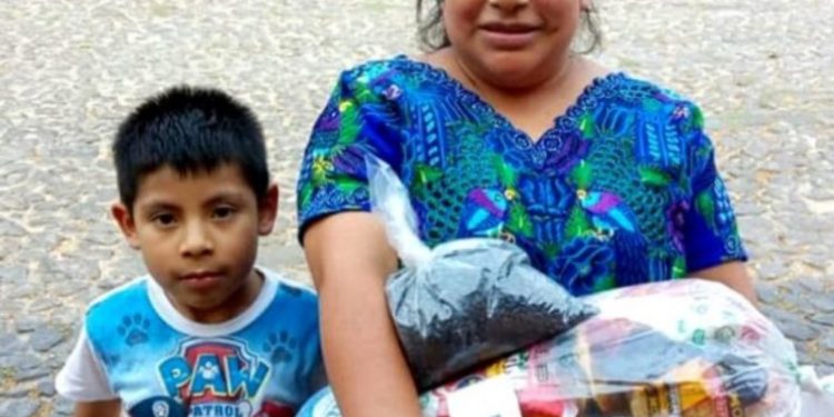 Estados Unidos reanuda programa para acoger a menores centroamericanos