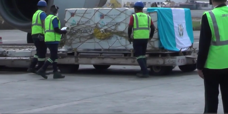 Este jueves arribarán al país dos vuelos trasladando lotes de vacunas Sputnik V