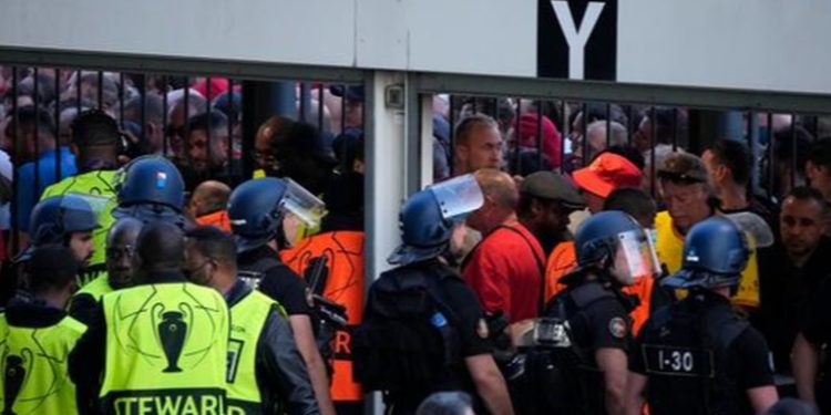 Estiman que 2.800 entradas para la final de la Champions League fueron falsificadas