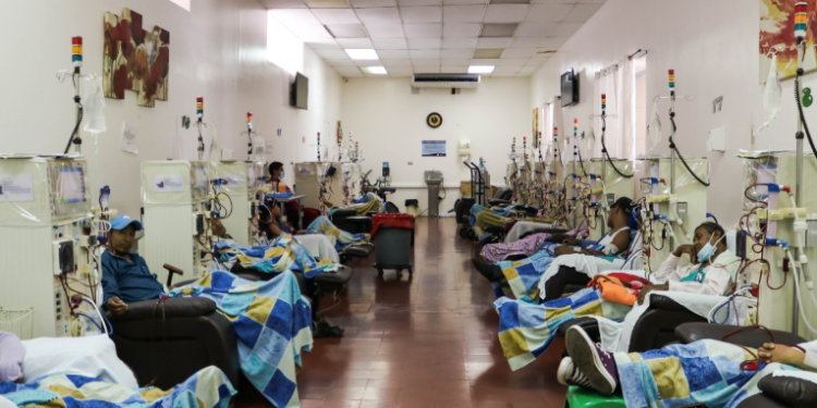 *Esto solo refleja el desorden del plan de vacunación* Menciono la vocera de la Unidad de Atención al Enfermo Renal Crónico