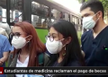 Estudiantes de medicina reclaman el pago de becas
