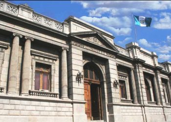 Evacuan el Palacio Legislativo por alerta de manifestación violenta