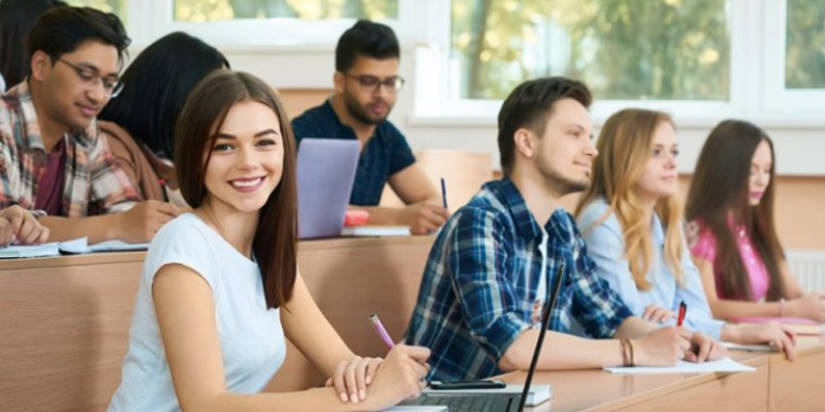 Evaluación para graduandos se realizará de forma parcial este año